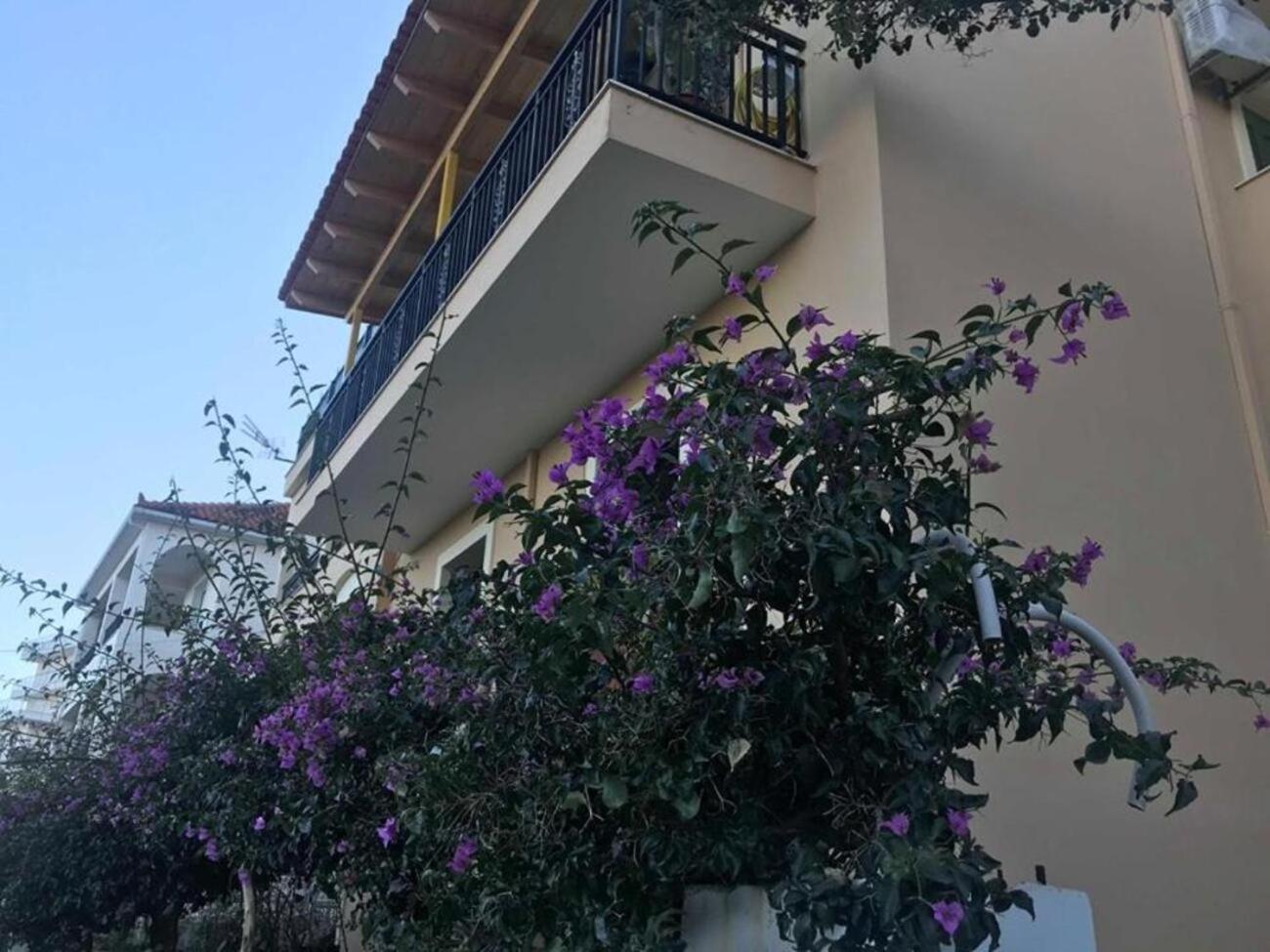 Marinos Studios Poros  Exterior foto